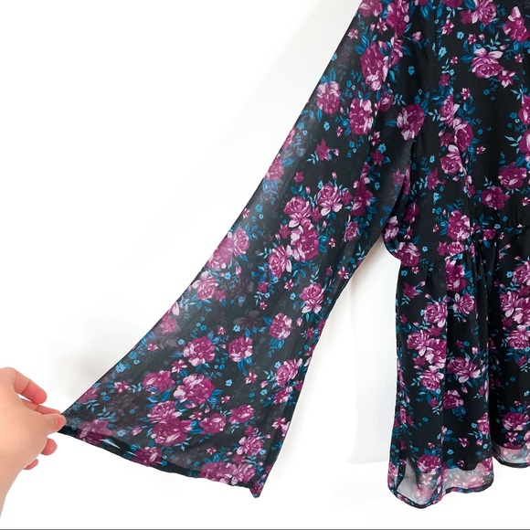 Torrid Floral Print Chiffon Lace Up Top - Picture 7 of 7